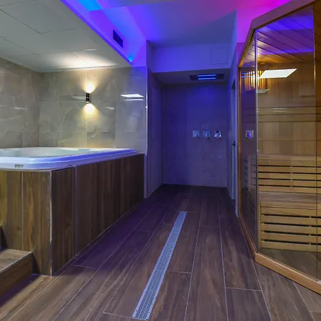 Hotel Rivus