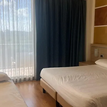 Hotel Rivus Peschiera del Garda