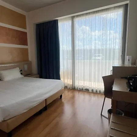 Hotel Rivus Peschiera del Garda