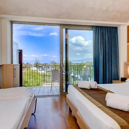 Rivus ホテル ペスキエーラ・デル・ガルダ