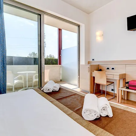 Rivus Hotel