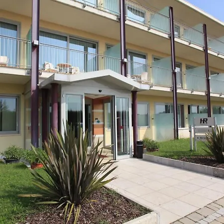 Rivus Hotel 3*