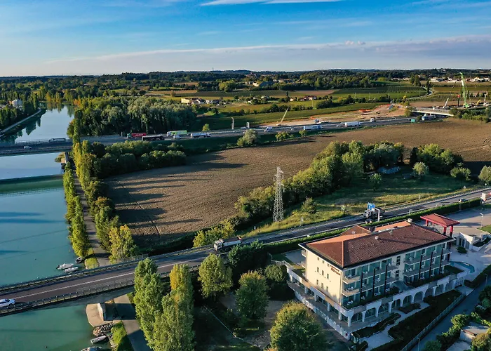 Hotel Rivus Peschiera del Garda