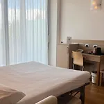 里乌斯酒店 3*