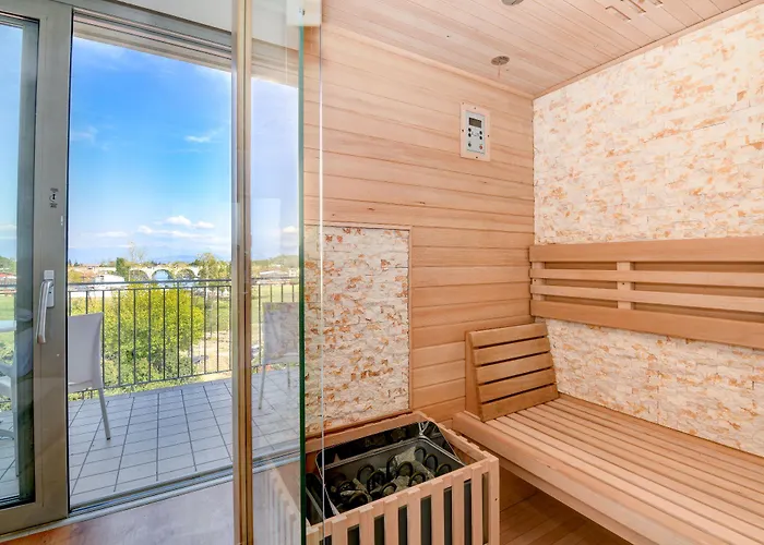 Hotell Rivus Peschiera del Garda